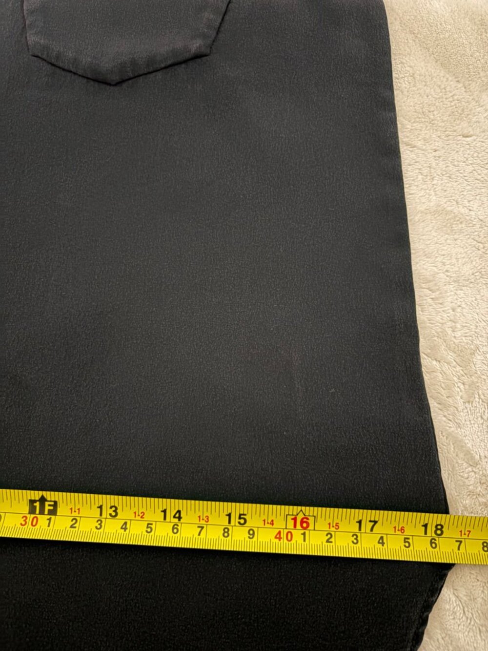 Wilfred Aritzia 100% Silk Racerback Pocket Tank Top Black XS - Picture 10 of 12